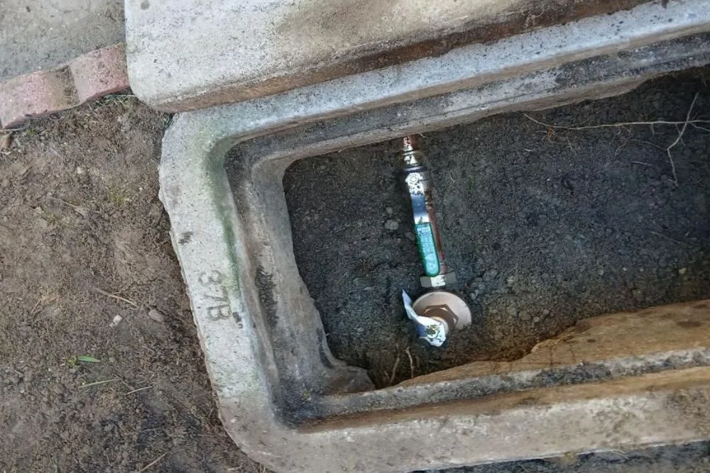Pressure Regulator Replacement for Buildings With High or Unstable Water Pressure